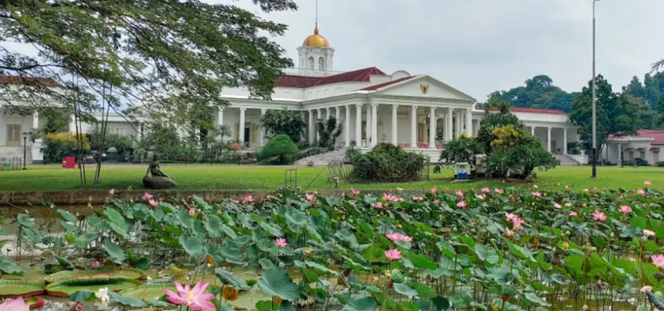 Primary image of Bogor City Full-Day Private Tour from Jakarta with Pick Up tour